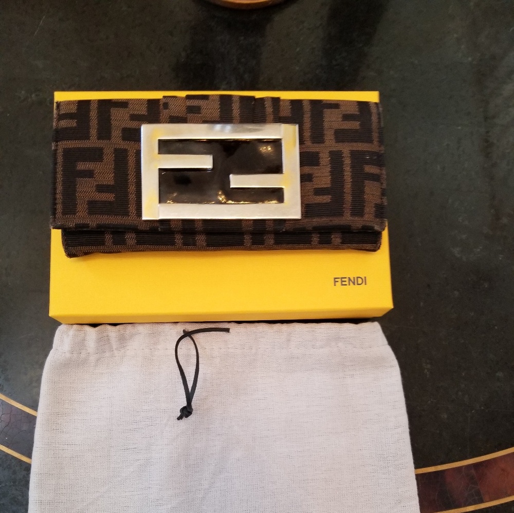 Authentic FENDI Wallet.
